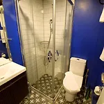 Think Otel 4*