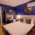 Otel Think 4*