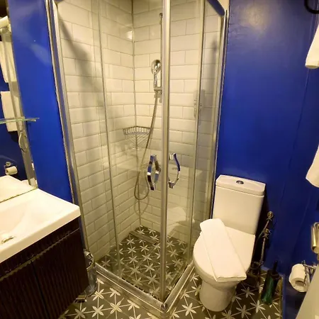 Thınk Otel 4*