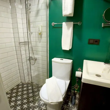 Otel Thınk 4*