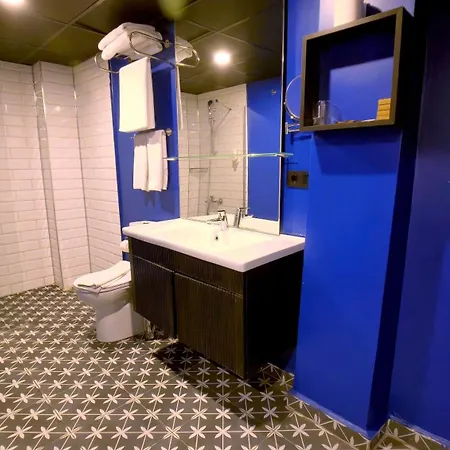 Otel Thınk 4*